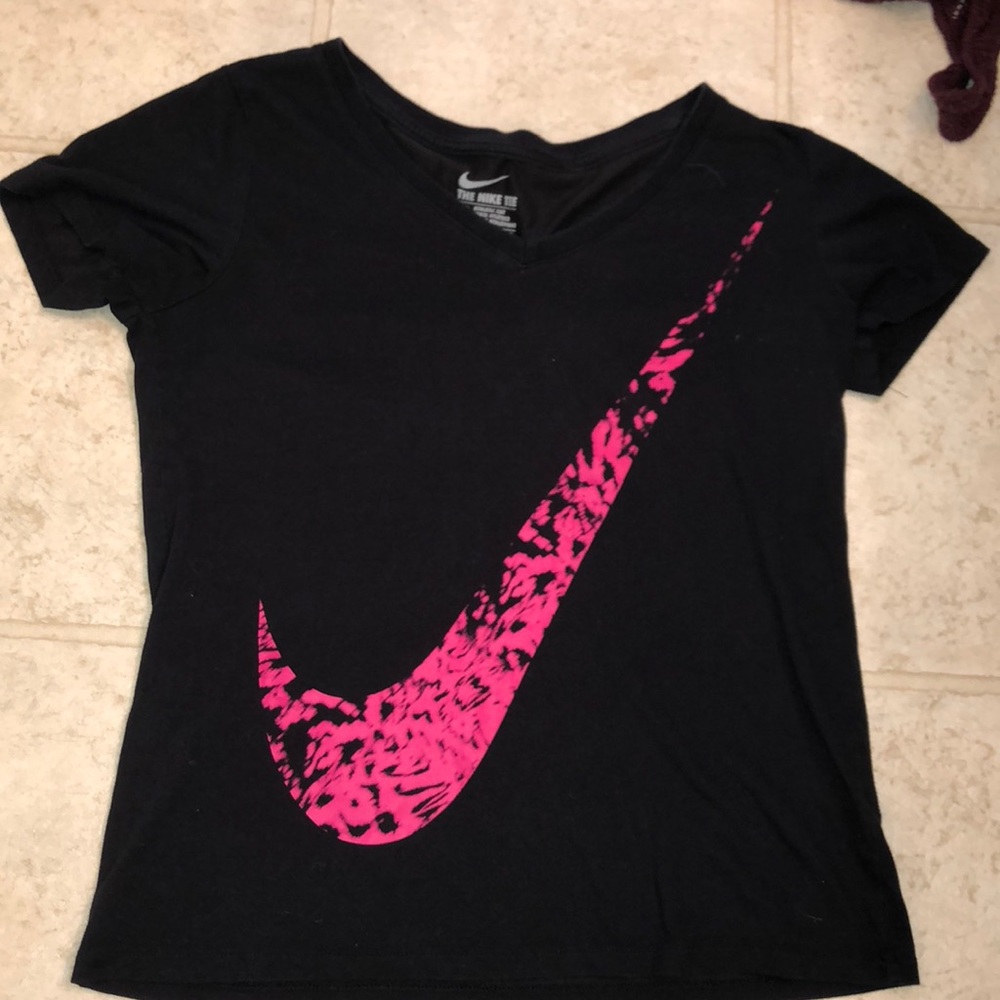 Nike swoosh shirt